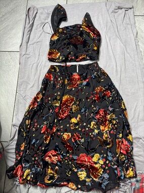 Free People - 2 Piece Floral Velvet Crop Top & Skirt Set